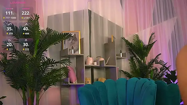 VivianneSteinX online show from 22, 3, 2025