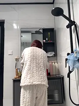 Aimeil online show from 13, 3, 2025