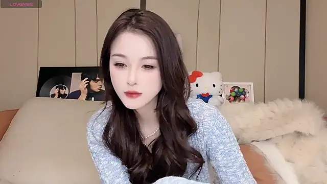 Snapshot of Neyllar chatting on 12, 1, 2025 Neyllar online show from 12, 1, 2025