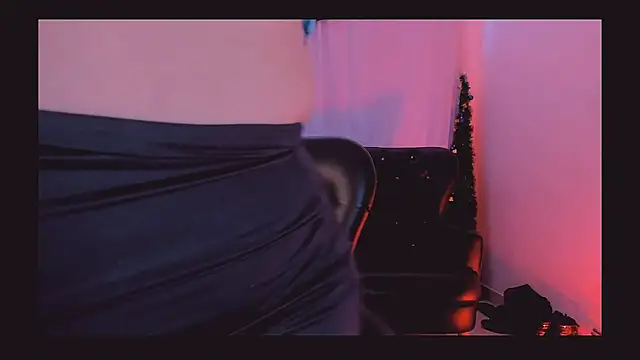 Agatha humidity online show from 10, 3, 2025