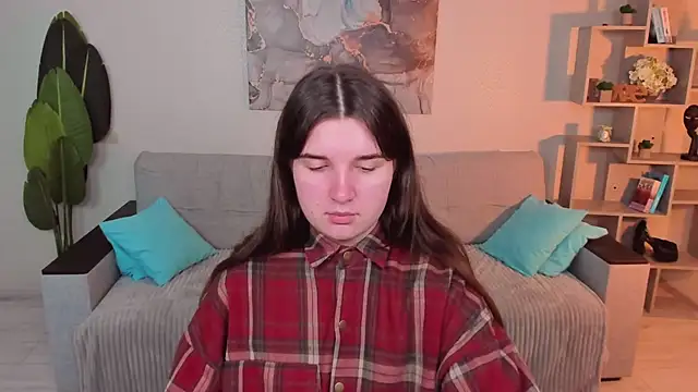 BonneyLove online show from 8, 10, 2025