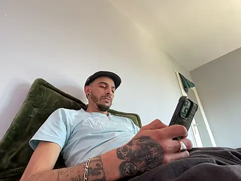 Rebeu313 online show from 21, 3, 2026