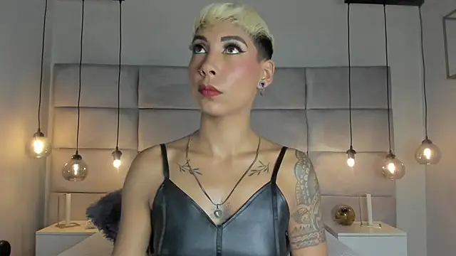 MiaMorgan  online show from 1, 2, 2025