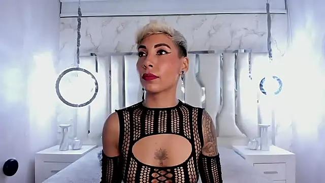 MiaMorgan  online show from 25, 2, 2025