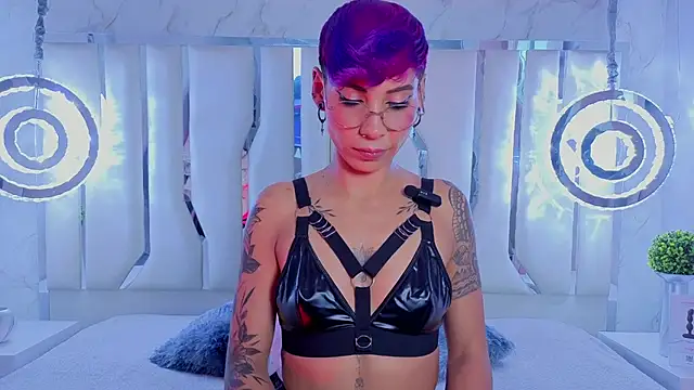 MiaMorgan  online show from 9, 9, 2025