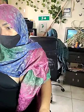 Snapshot of NAJWA-ARAB chatting on 26, 2, 2025 NAJWA-ARAB online show from 26, 2, 2025