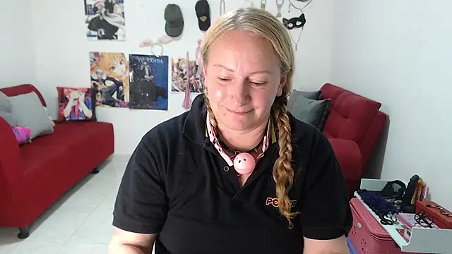 emperabigbootybigass online show from 4, 10, 2025