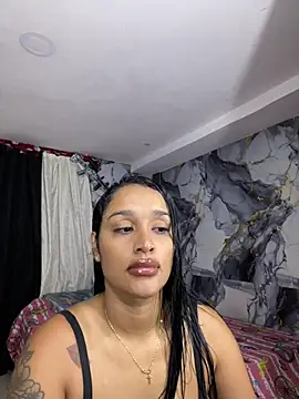 Snapshot of KatalinnaBrown chatting on 25, 6, 2026 KatalinnaBrown online show from 25, 6, 2026