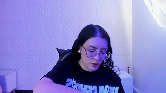 Violetaa diazz online show from 1, 7, 2026