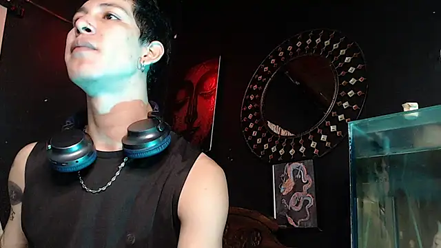 Godly huan online show from 23, 5, 2026