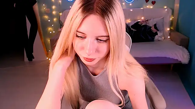 Sweet Richal online show from 14, 3, 2025