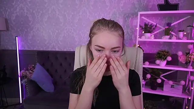 EmilySunshineS online show from 24, 9, 2025