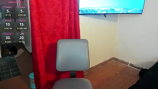 Sofi F w online show from 15, 4, 2026