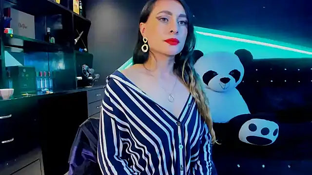 Snapshot of Coral_Gibson chatting on 21, 2, 2025 Coral Gibson online show from 21, 2, 2025
