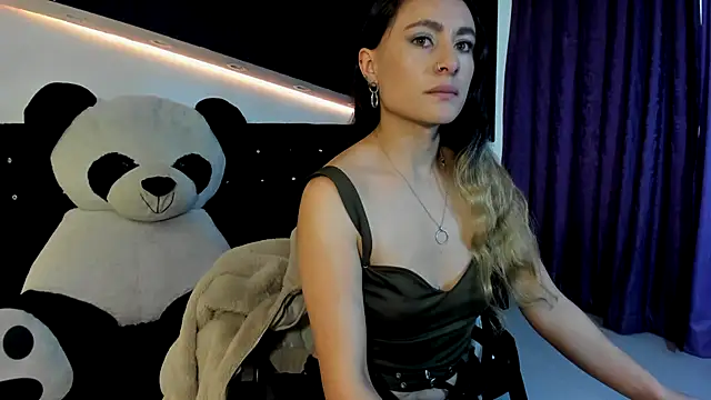 Snapshot of Coral_Gibson chatting on 26, 2, 2025 Coral Gibson online show from 26, 2, 2025