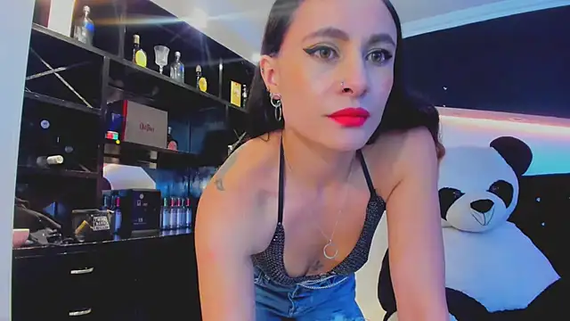 Snapshot of Coral_Gibson chatting on 14, 3, 2025 Coral Gibson online show from 14, 3, 2025