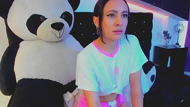 Snapshot of Coral_Gibson chatting on 15, 3, 2025 Coral Gibson online show from 15, 3, 2025