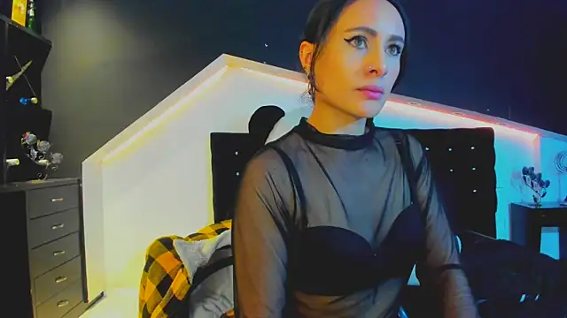 Snapshot of Coral_Gibson chatting on 22, 3, 2025 Coral Gibson online show from 22, 3, 2025