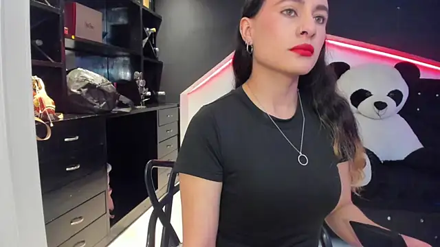 Snapshot of Coral_Gibson chatting on 23, 9, 2025 Coral Gibson online show from 23, 9, 2025