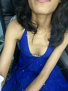 Snapshot of glam_goddess chatting on 2, 12, 2024 glam goddess online show from 2, 12, 2024