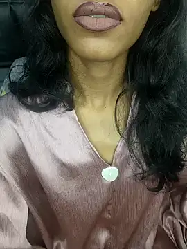 Snapshot of glam_goddess chatting on 5, 12, 2024 glam goddess online show from 5, 12, 2024