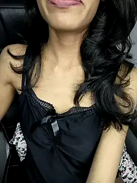 Snapshot of glam_goddess chatting on 23, 12, 2024 glam goddess online show from 23, 12, 2024