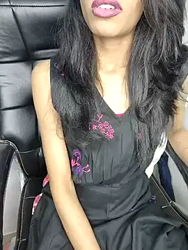 Snapshot of glam_goddess chatting on 2, 1, 2025 glam goddess online show from 2, 1, 2025