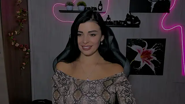 KayWuds online show from 5, 12, 2024