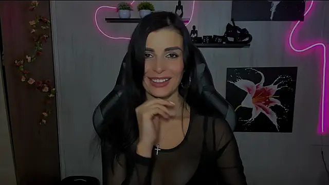 KayWuds online show from 10, 12, 2024