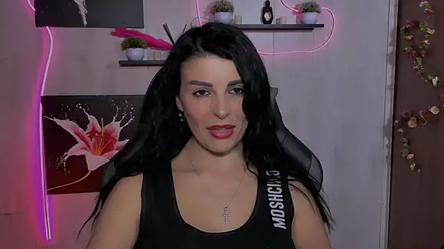 KayWuds online show from 8, 2, 2025