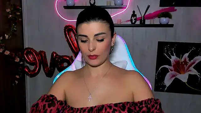 KayWuds online show from 11, 3, 2025