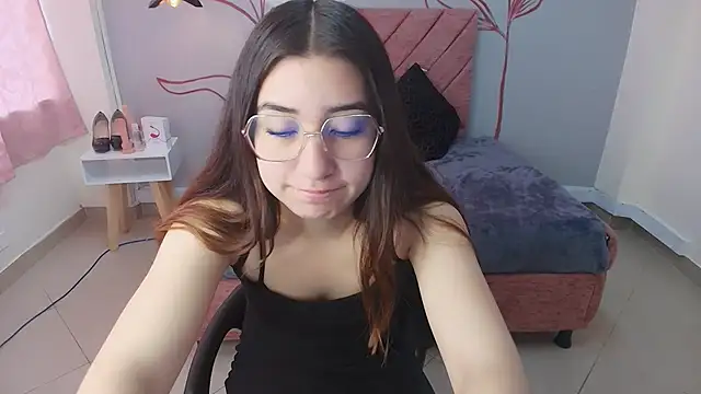 Aly Cute  online show from 7, 12, 2024