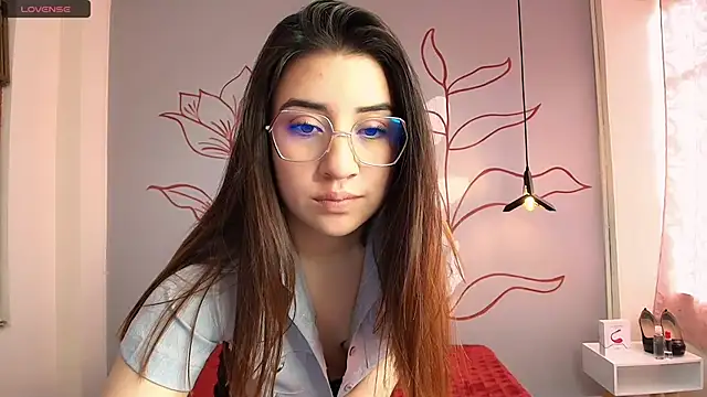 Aly Cute  online show from 18, 12, 2024