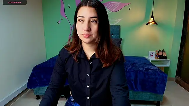 Aly Cute  online show from 9, 1, 2025