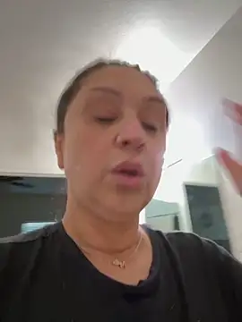 AlyssiaAmoreXO online show from 22, 10, 2025