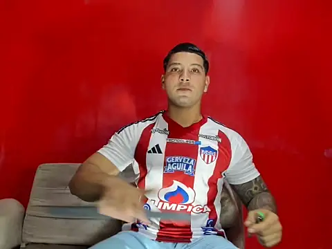 Snapshot of paul_luis chatting on 27, 9, 2025 paul luis online show from 27, 9, 2025