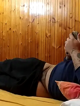 Snapshot of Dikkiduohottt chatting on 6, 10, 2025 Dikkiduohottt online show from 6, 10, 2025