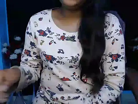 Snapshot of Wish_Queen chatting on 4, 2, 2025 Wish Queen online show from 4, 2, 2025