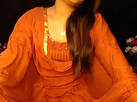 Snapshot of Wish_Queen chatting on 4, 3, 2025 Wish Queen online show from 4, 3, 2025