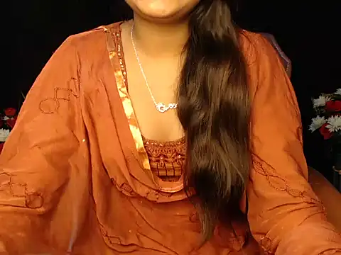 Snapshot of Wish_Queen chatting on 4, 3, 2025 Wish Queen online show from 4, 3, 2025