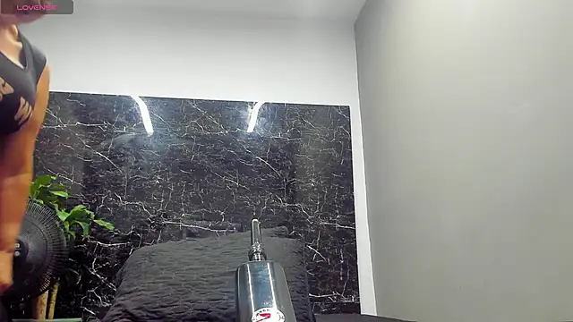 cloee-rabbyt online show from 4, 2, 2025