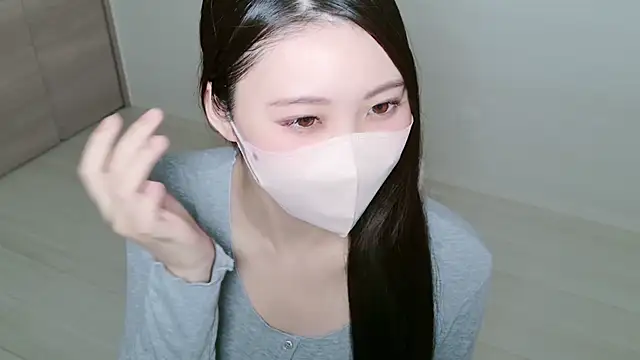 Snapshot of yuki_room chatting on 5, 2, 2026 yuki room online show from 5, 2, 2026