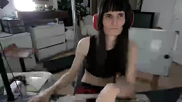 CeriseLapine online show from 14, 1, 2026