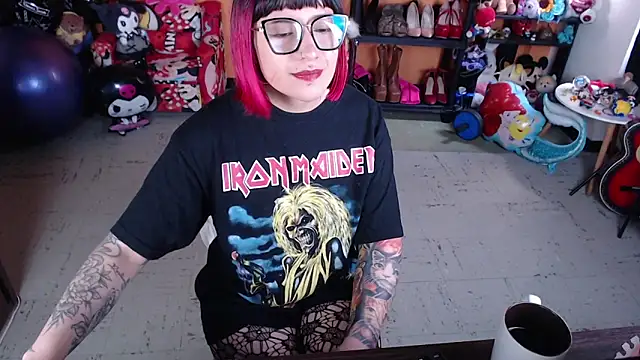 MissMiia2 online show from 23, 10, 2025