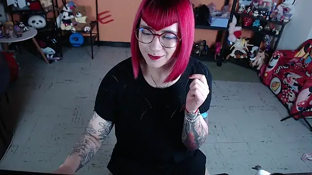 Snapshot of MissMiia2 chatting on 17, 4, 2026 MissMiia2 online show from 17, 4, 2026