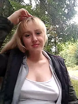 SherryOutdoor1 online show from 9, 10, 2025