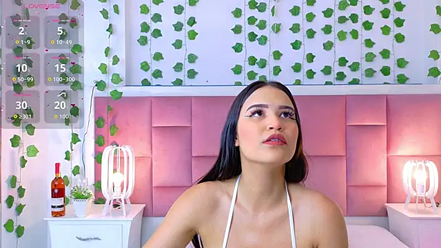 Snapshot of kaily_sweet1 chatting on 15, 6, 2026 kaily sweet1 online show from 15, 6, 2026