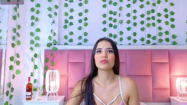 Snapshot of kaily_sweet1 chatting on 16, 7, 2026 kaily sweet1 online show from 16, 7, 2026