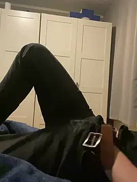 youssef00711 online show from 20, 3, 2025