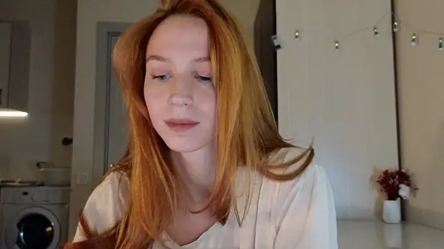 Snapshot of Mary_Av chatting on 22, 10, 2025 Mary Av online show from 22, 10, 2025